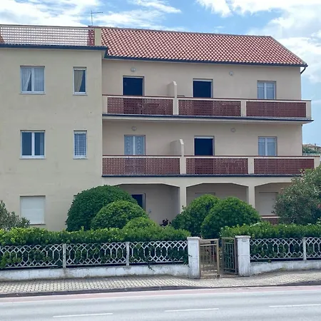 Fronte Mare Quadrilocale 6 Posti Int 8 Posto Auto Apartment *